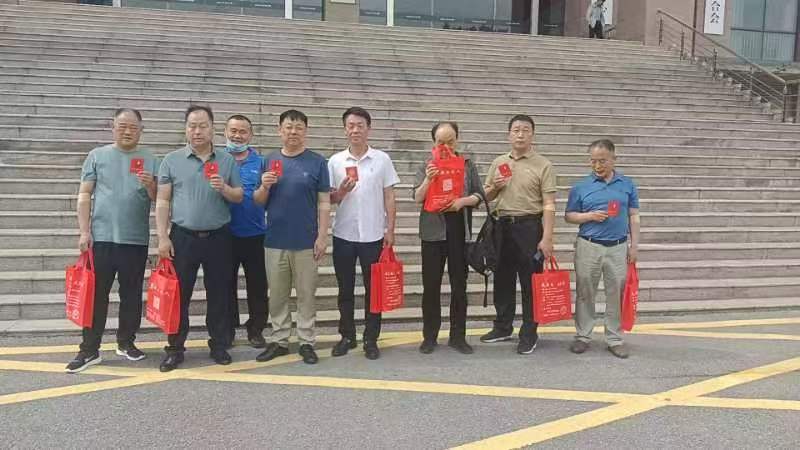 “熱血傳遞愛(ài)，奉獻(xiàn)踐初心”—裕農(nóng)公司組織參與無(wú)償獻(xiàn)血活動(dòng)